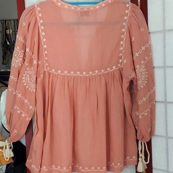 Lucky Brand Boho Embroidered Peasant Rose tunic  top Sz XS - Picture 9 of 9